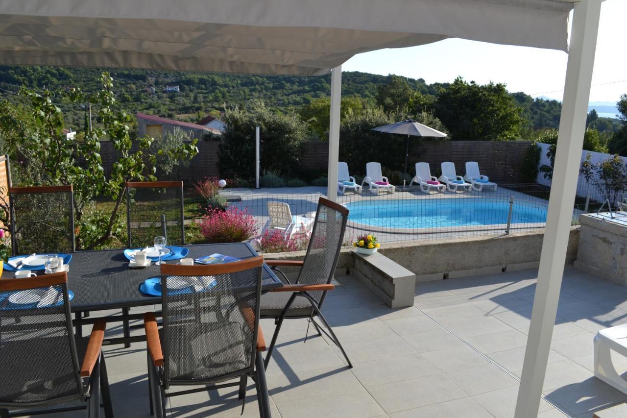 Holiday Home On Dugi Otok - Otok Brbinj Buitenkant foto