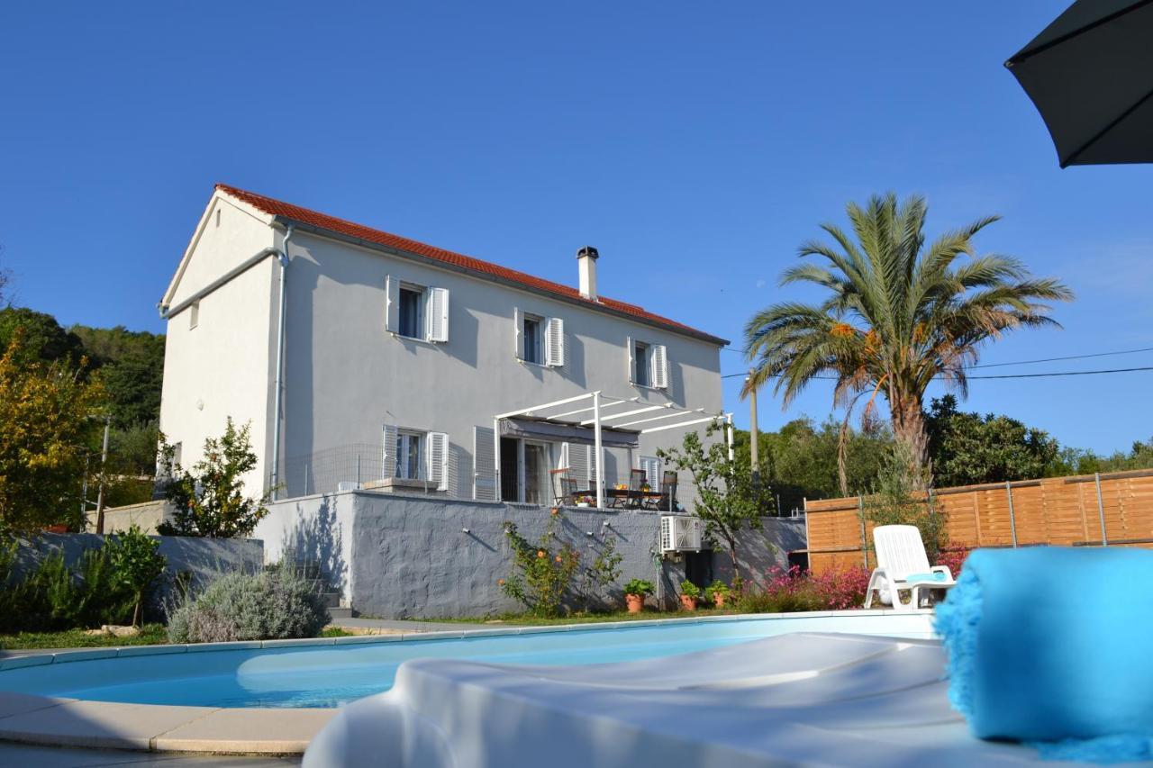 Holiday Home On Dugi Otok - Otok Brbinj Buitenkant foto