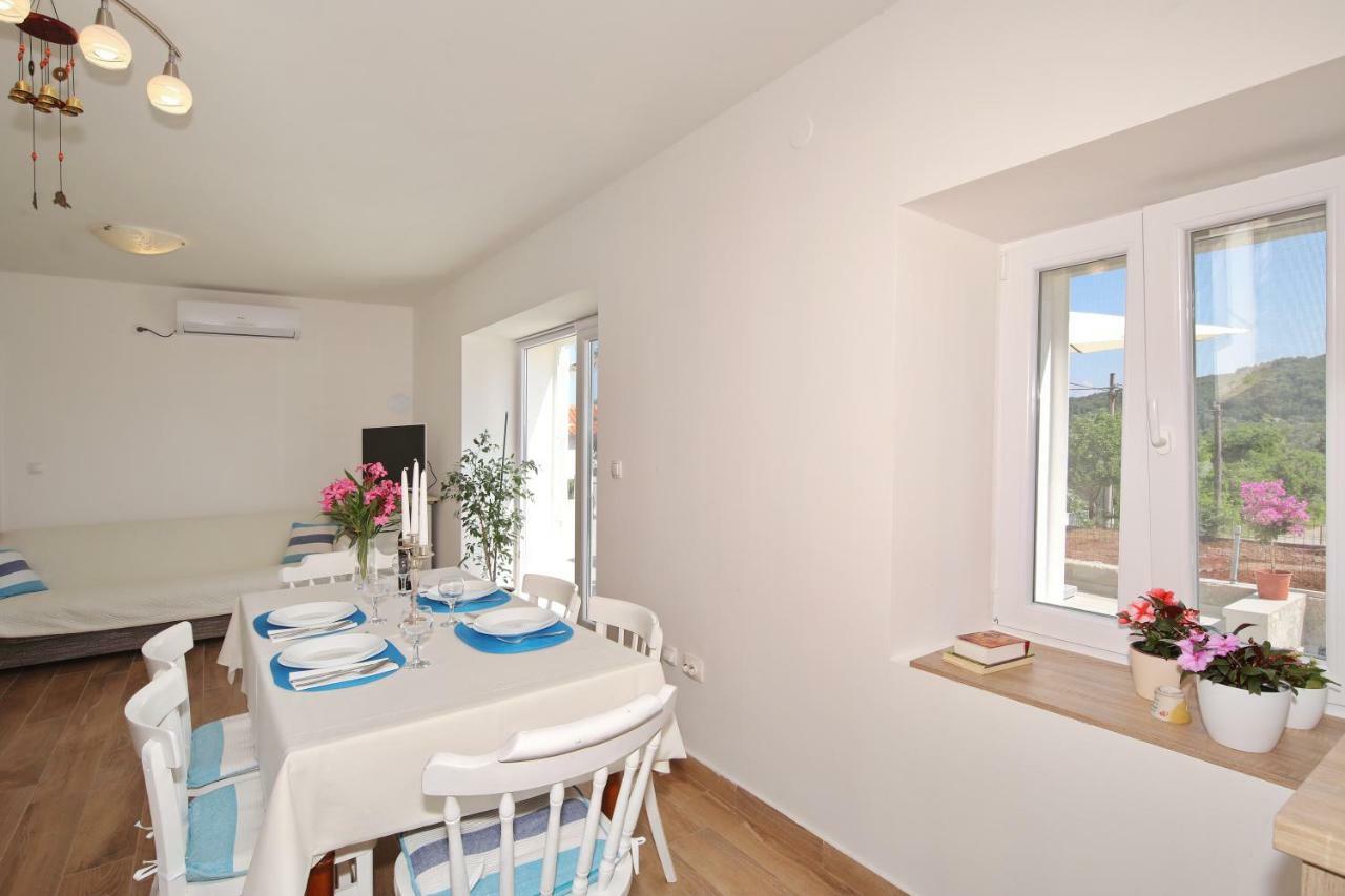 Holiday Home On Dugi Otok - Otok Brbinj Buitenkant foto