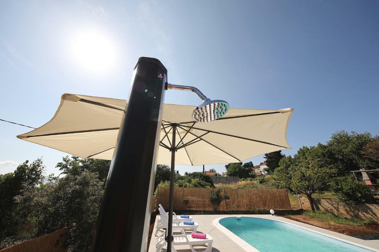 Holiday Home On Dugi Otok - Otok Brbinj Buitenkant foto